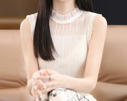 木耳邊蕾絲背心